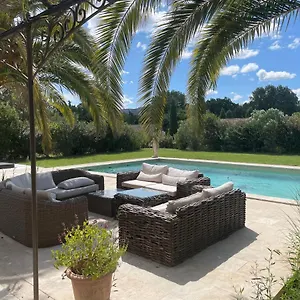 Dans Bastide A Remy De Provence Hébergement de vacances